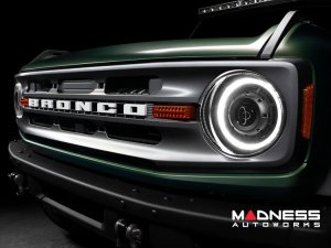 Ford Bronco Head Lights - Oculus Bi-LED Projector - Oracle - White